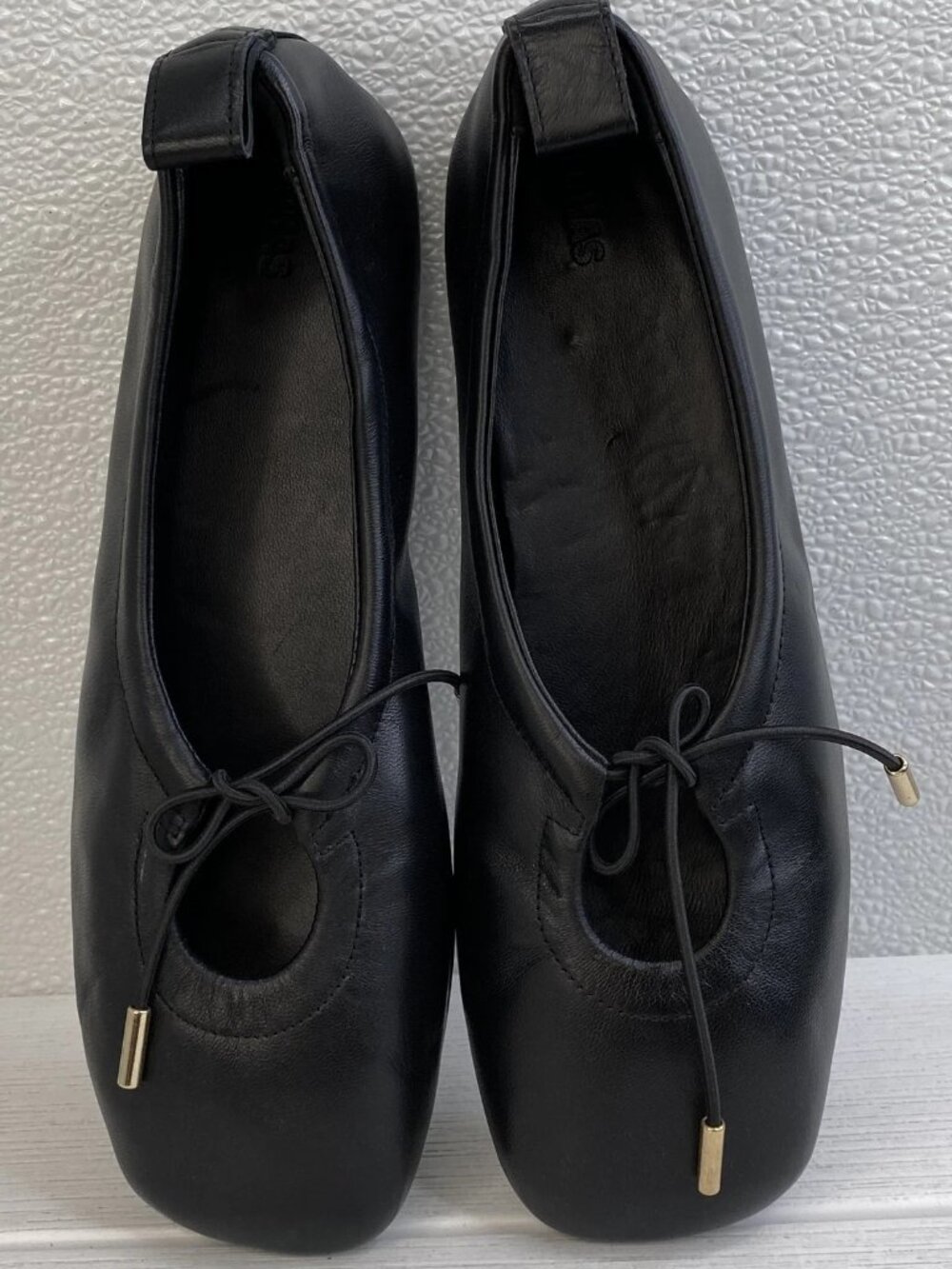 Alohas Rosalind Ballet Flats Womens Size US9-9.5 EU40 Black Leather Casual Shoes - Picture 1 of 9